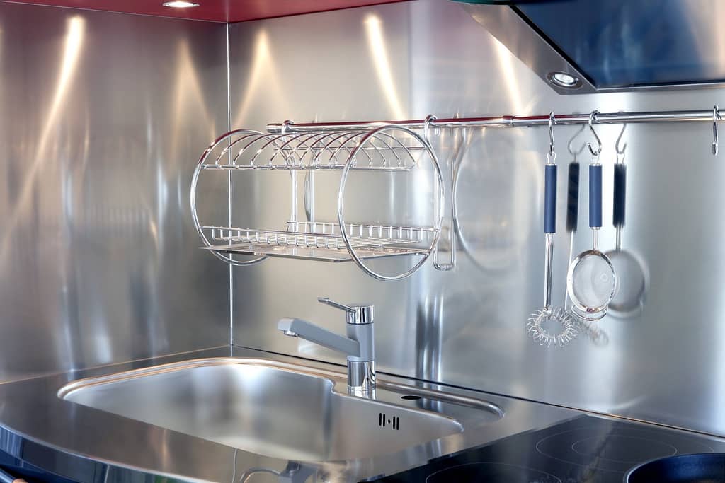 Kitchen stainless steel sink 