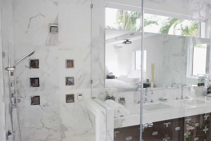 Glass Shower Doors Clean